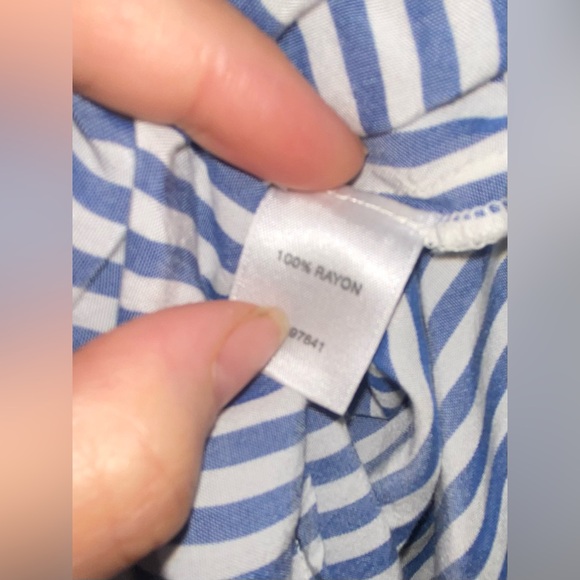 Women’s J.jill blue and white button down M petite - Picture 8 of 9